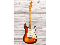 Fender Custom Shop 1957 Stratocaster Heavy Relic MN Aged Cherry Sunburst Fender Custom Shop 1957 Stratocaster Heavy Relic MN Aged Cherry Sunburst